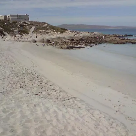Calypso Beach Holiday House Langebaan Exterior foto
