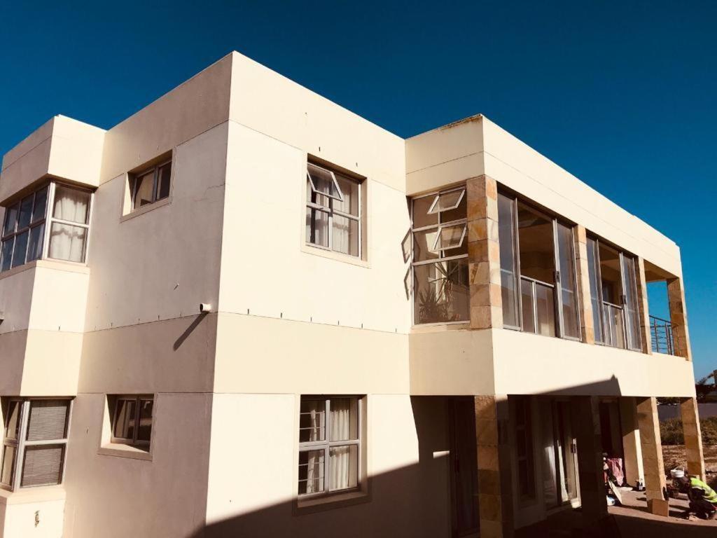 Calypso House * Langebaan